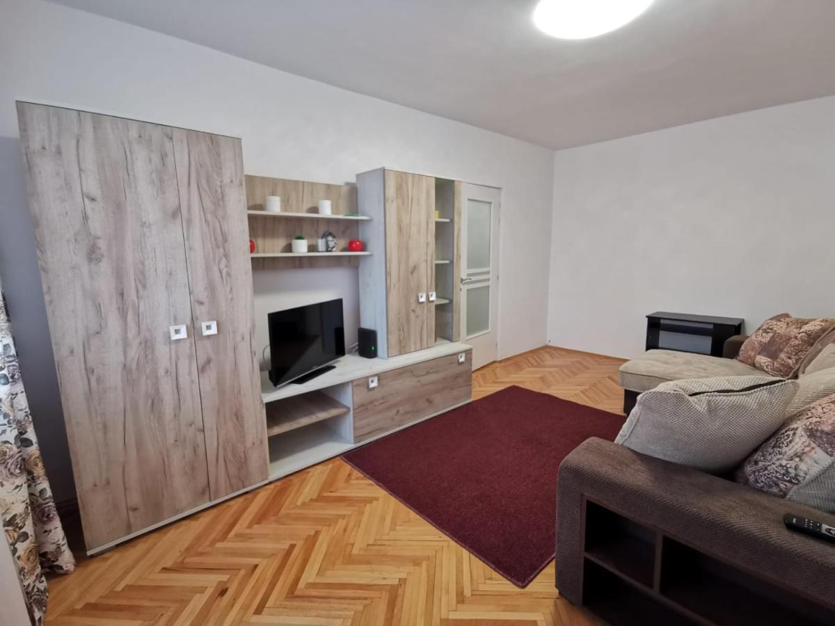 Apartament Carla-Maria Дева Екстер'єр фото
